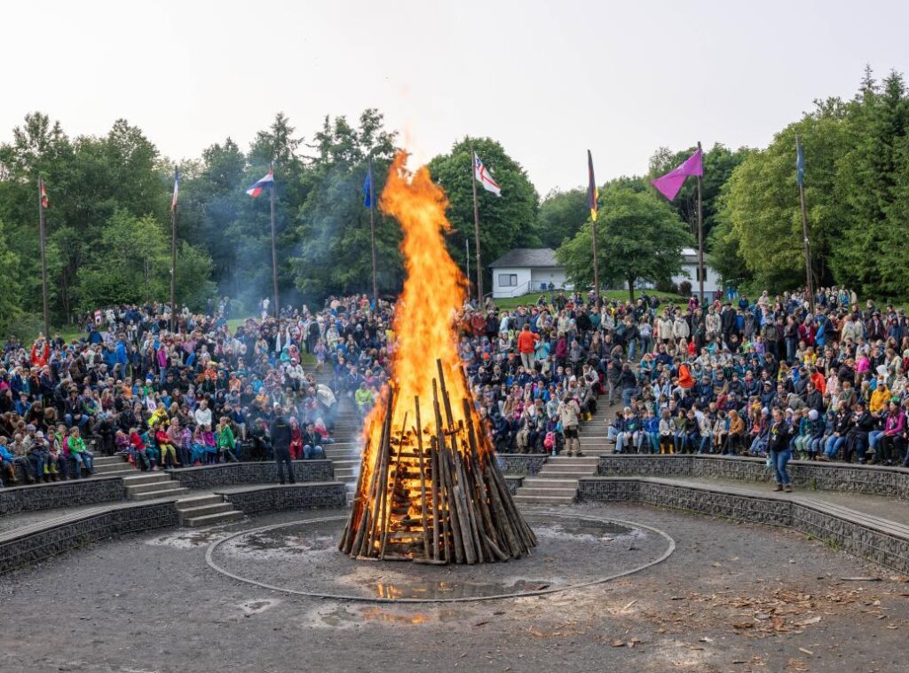 Lagerfeuer Groß DPSG